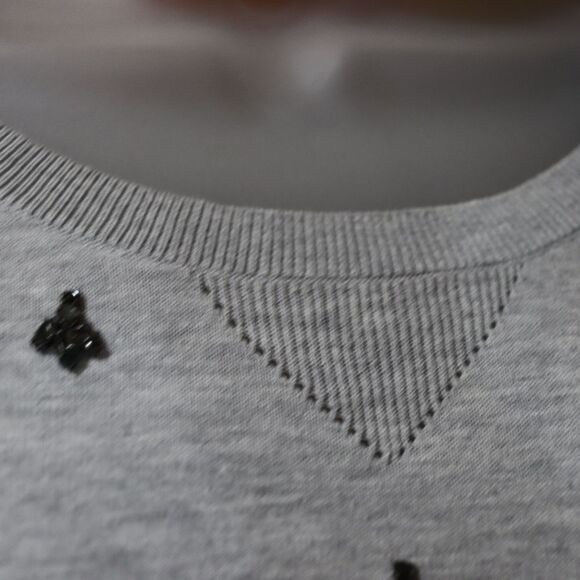 Talbots Gray and Blue Beaded Short Sleeve Blouse Large - Picture 4 of 13